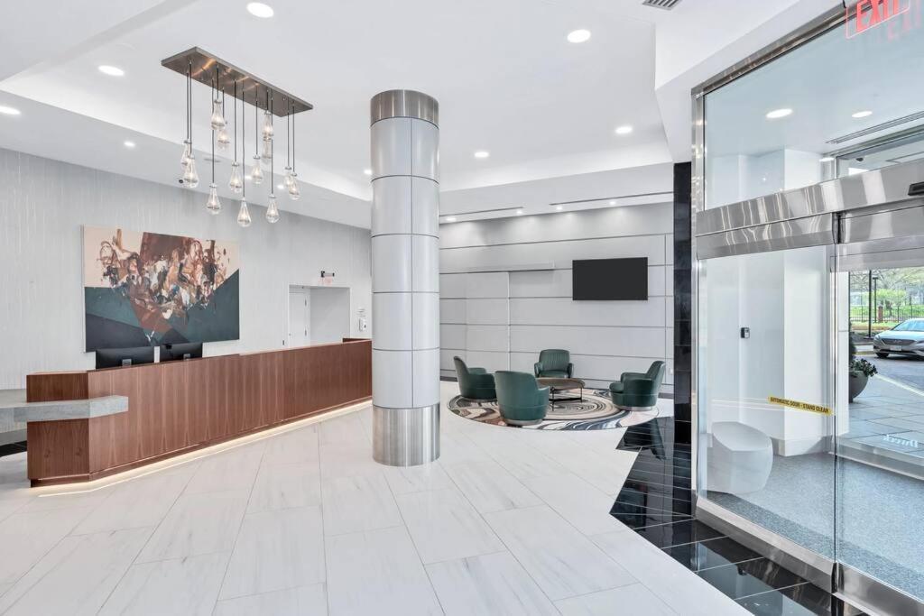 Incredible Apartment With Rooftop In Pentagon City Arlington Exterior foto